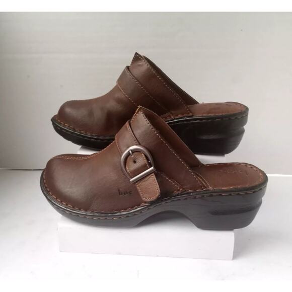 B.O.C. Born of Concept Brown Buckle Slip-On Mules Clogs Women 8M Leather Comfort - Picture 1 of 5